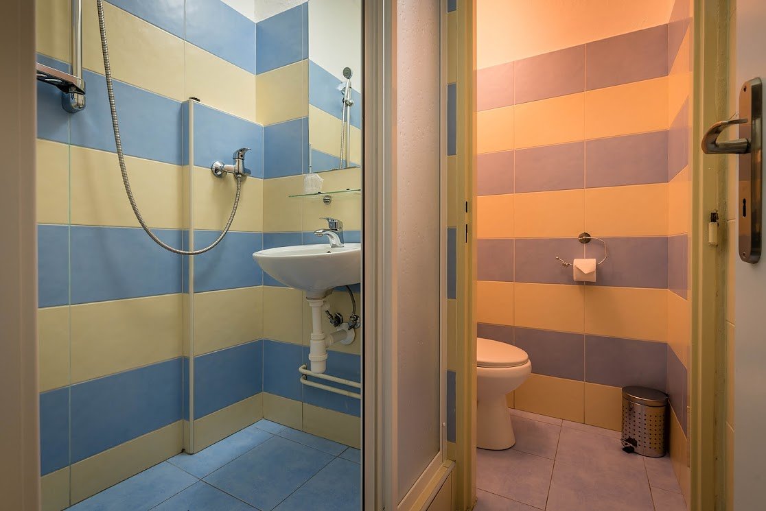 Liečebný dom Aqua Turčianske Teplice izba kúpelňa
